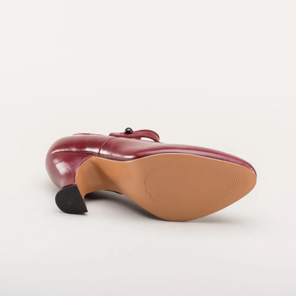 Anna May Women's 1920s Mary Jane High Heels (Oxblood)