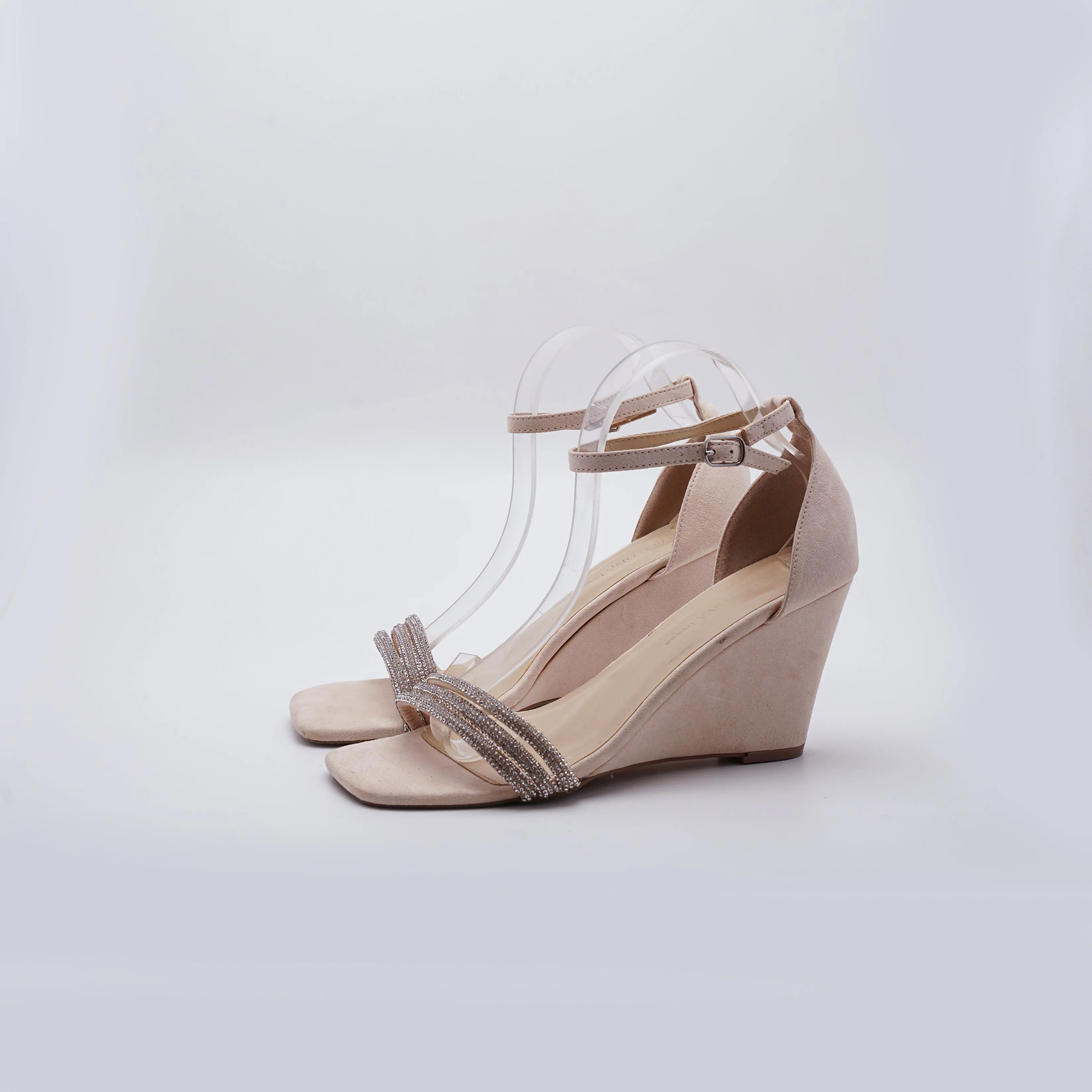 Europian Strappy Wedge