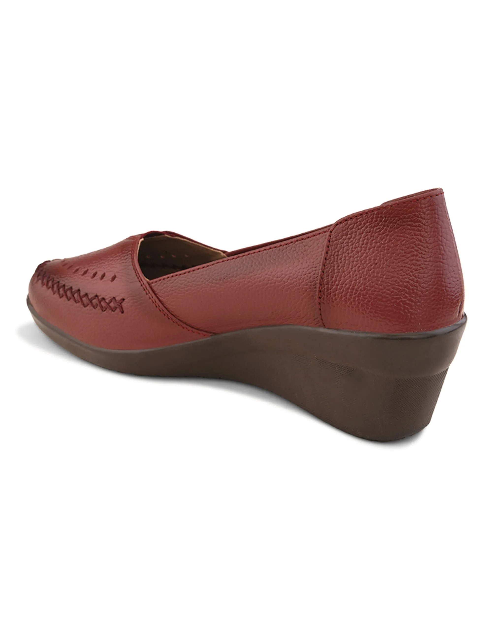 Pelle Albero Female's Cherry Leather Wedge Heel Ballerina
