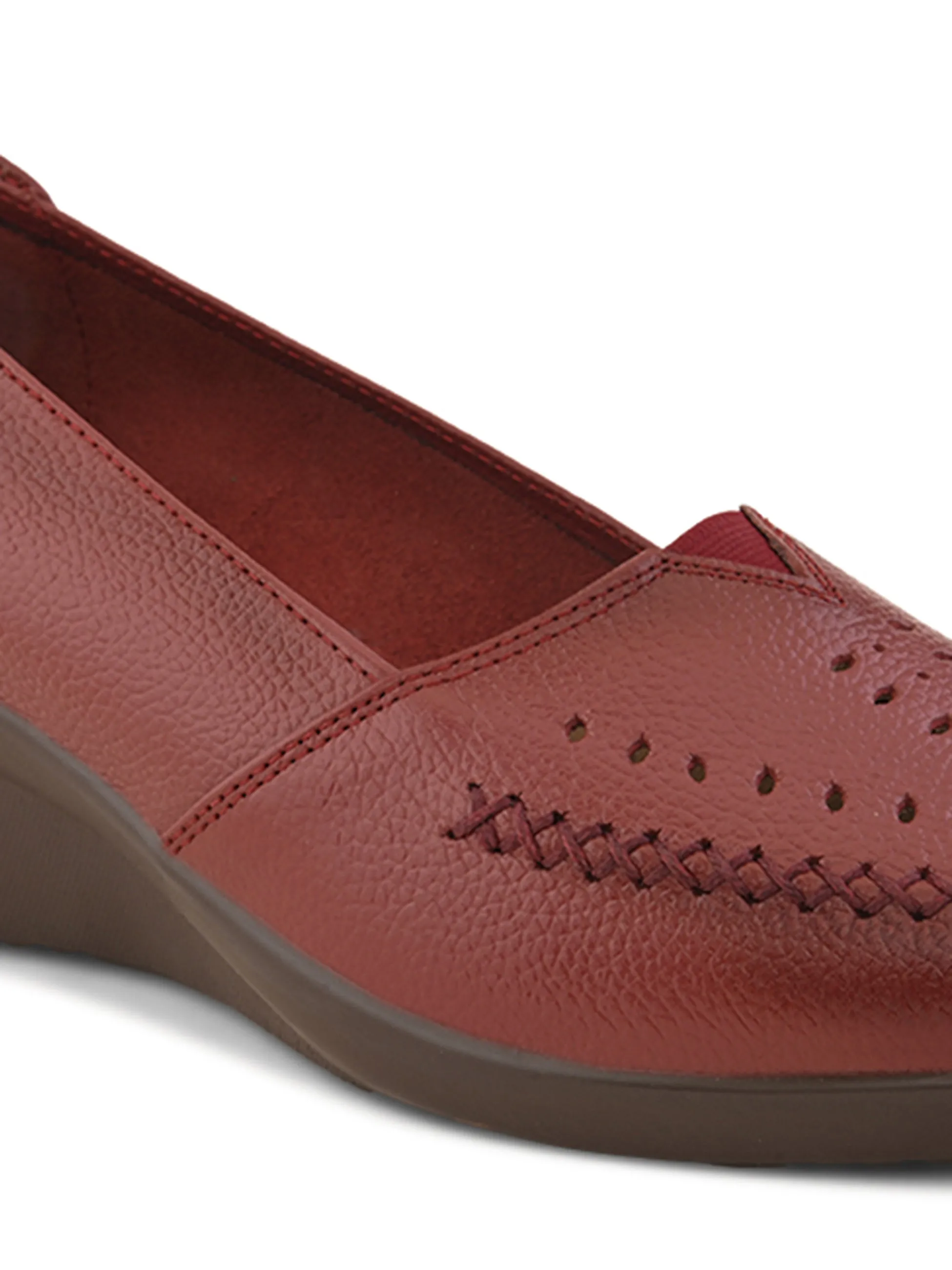 Pelle Albero Female's Cherry Leather Wedge Heel Ballerina