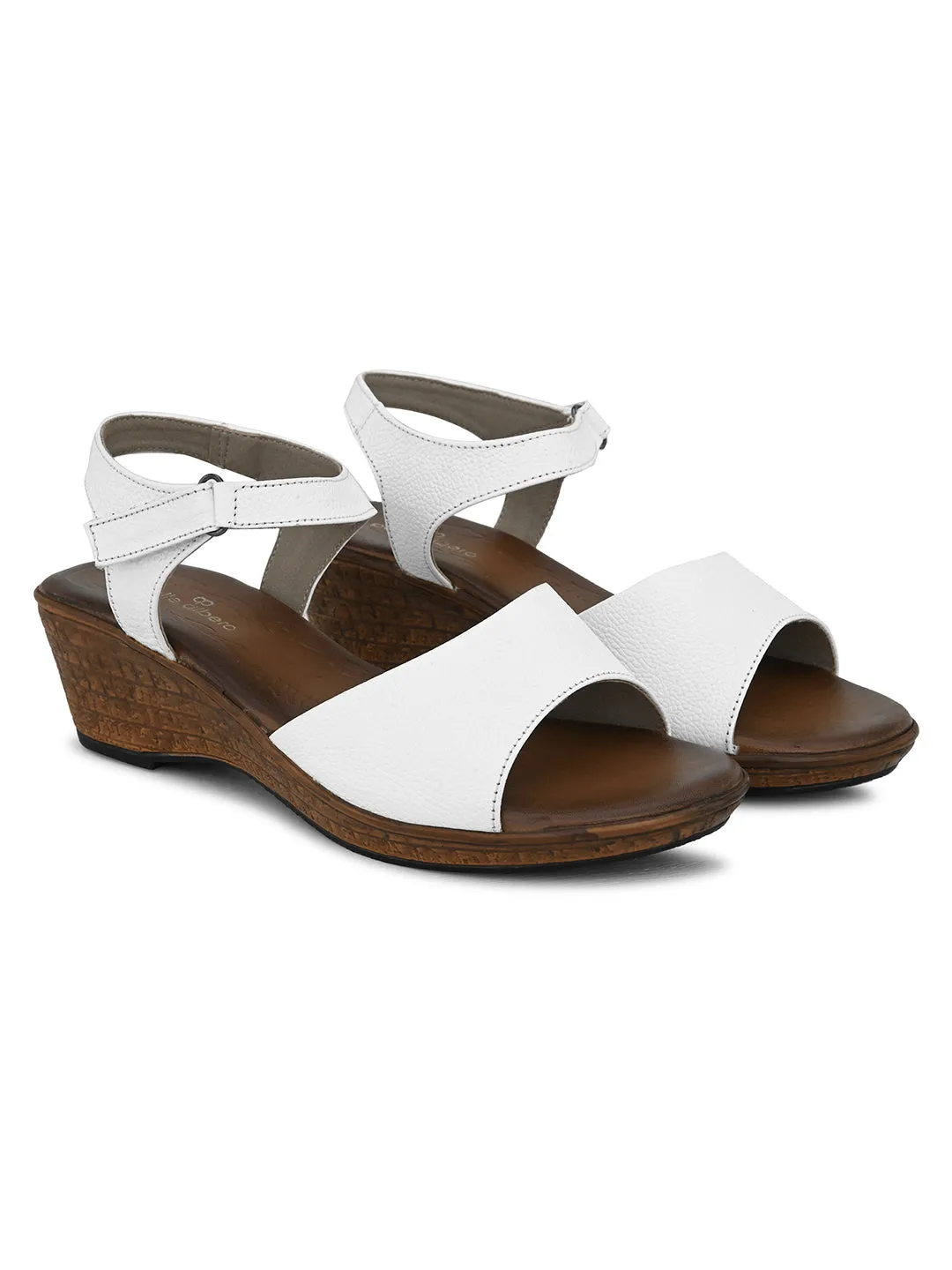 Pelle Albero Women's White Leather Ankle Buckle-Strap Wedge Heel Sandals