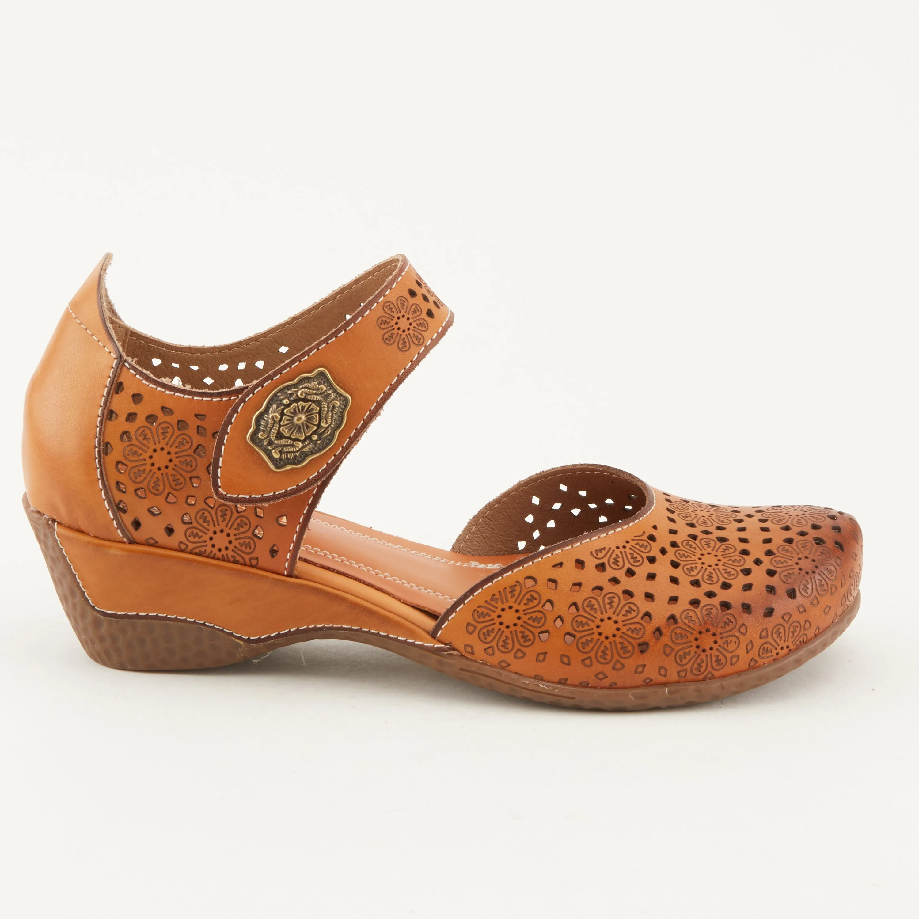 Spring Step Shoes  L'Artiste Americana Women’s Leather Wedge Sandals 2" Heel