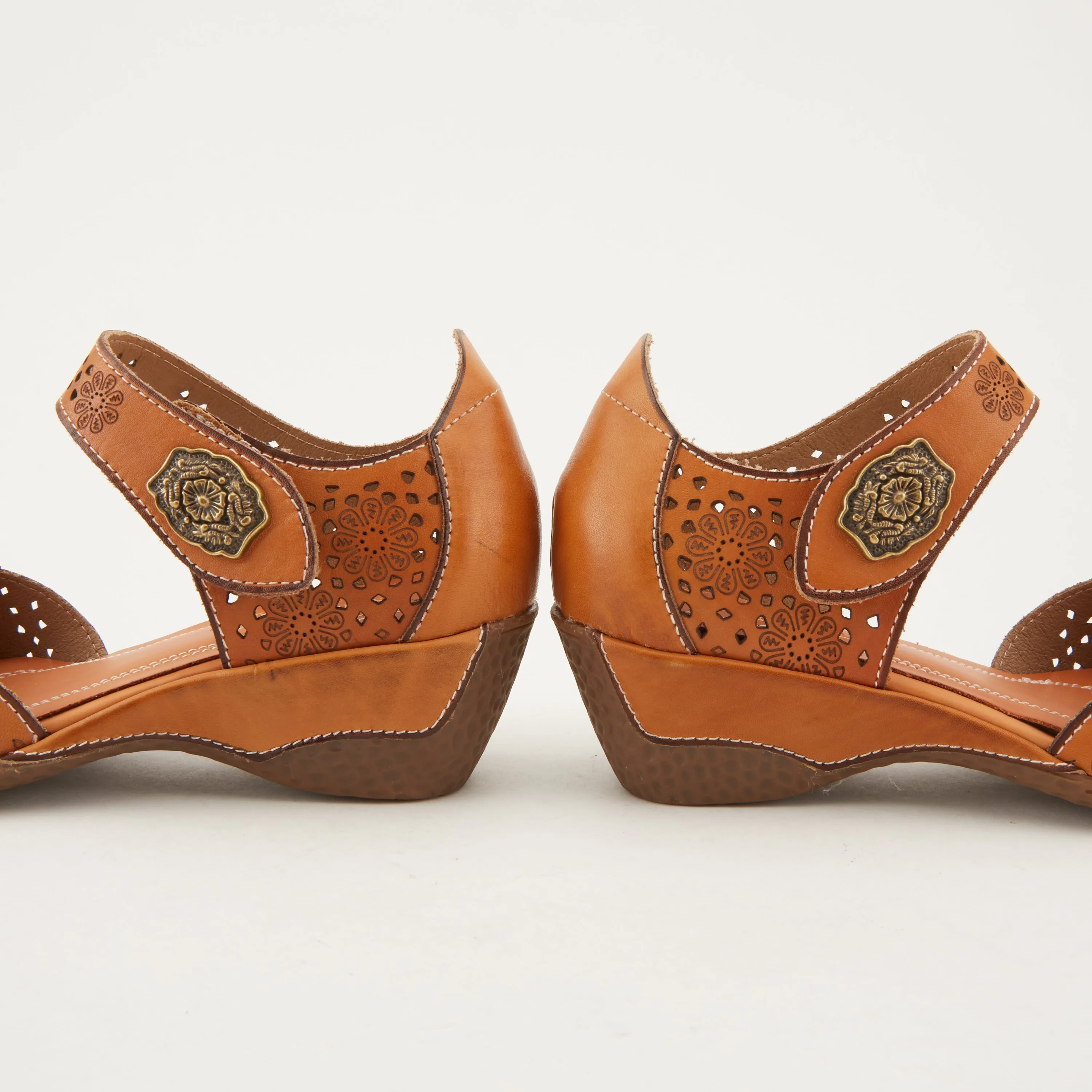 Spring Step Shoes  L'Artiste Americana Women’s Leather Wedge Sandals 2" Heel
