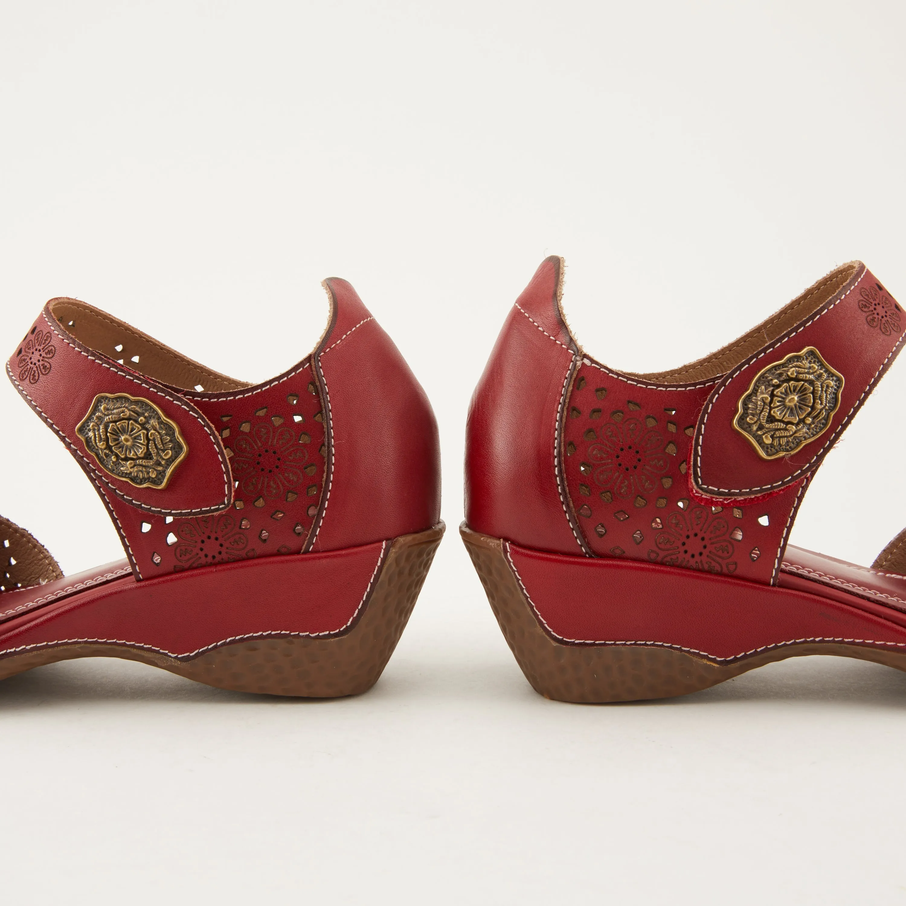 Spring Step Shoes  L'Artiste Americana Women’s Leather Wedge Sandals 2" Heel
